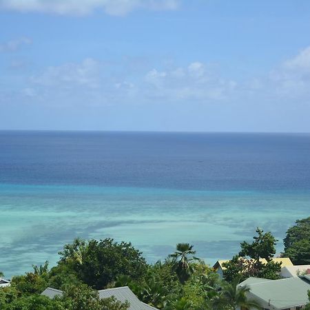 Manfiyo Guest House Anse Boileau Eksteriør billede