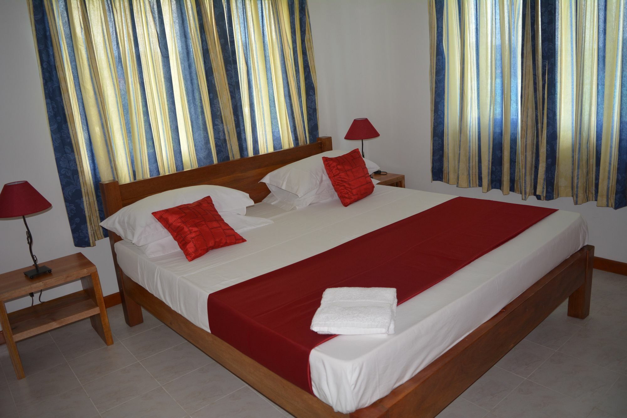 Manfiyo Guest House Anse Boileau Eksteriør billede